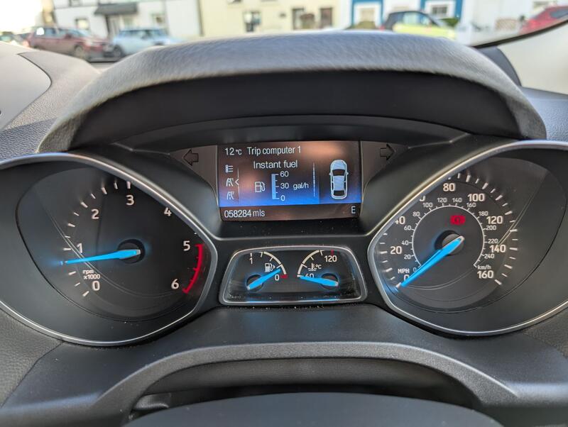 FORD KUGA