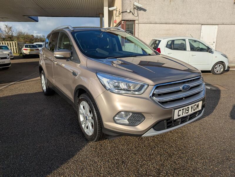 View FORD KUGA 2.0 TDCi Titanium