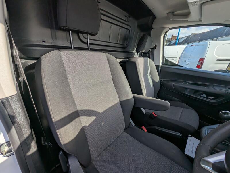 VAUXHALL COMBO