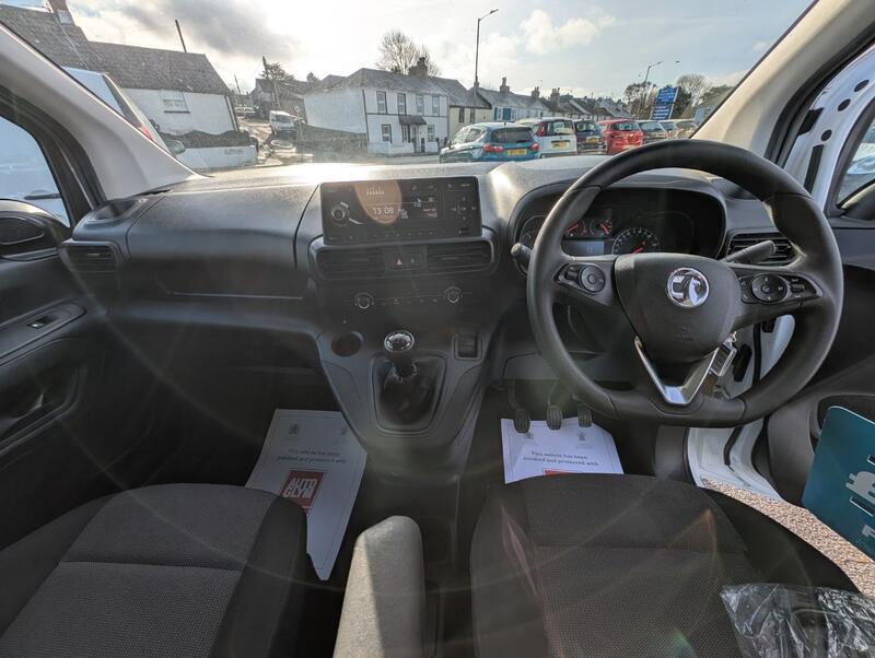 VAUXHALL COMBO