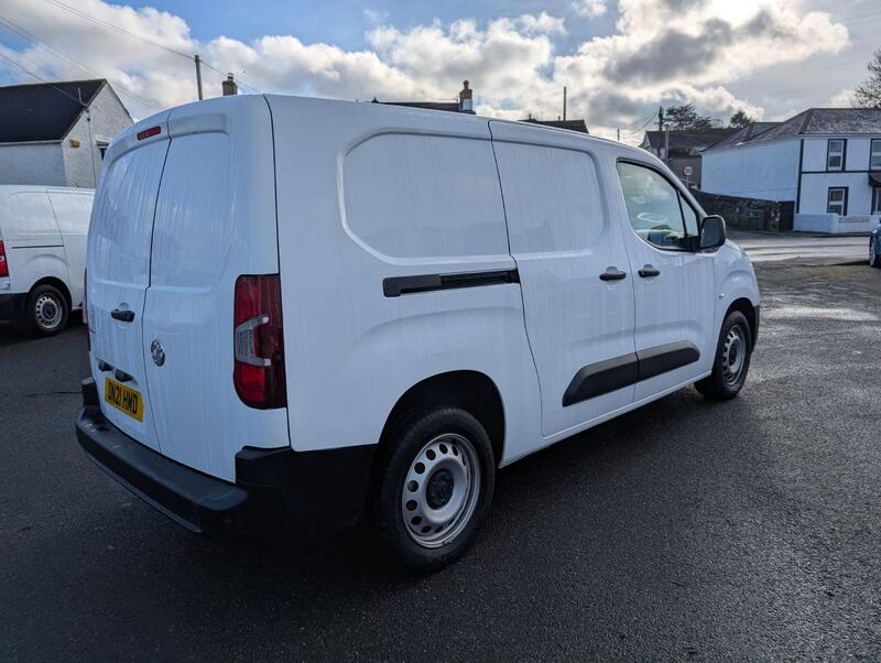 VAUXHALL COMBO