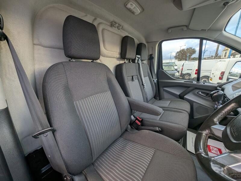 FORD TRANSIT CUSTOM