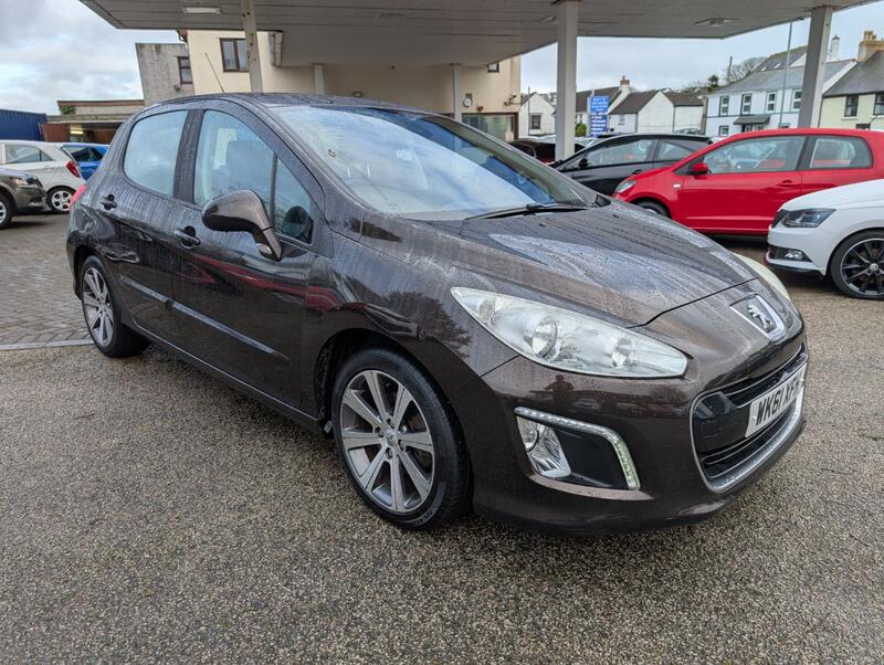 View PEUGEOT 308 1.6 e-HDi Active
