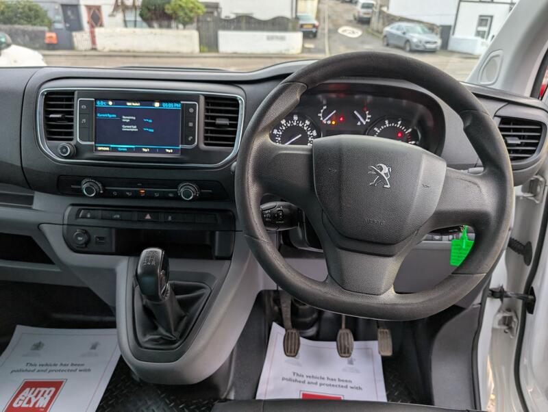 PEUGEOT EXPERT