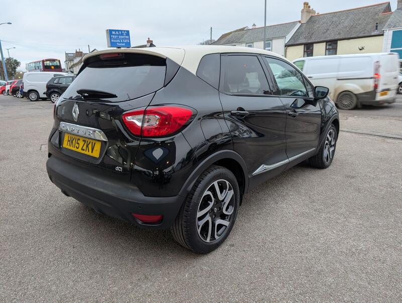 View RENAULT CAPTUR 1.5 Dynamique S MediaNav dCi 90 Stop & Start