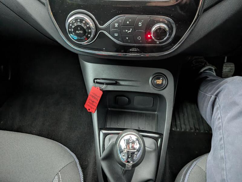 RENAULT CAPTUR