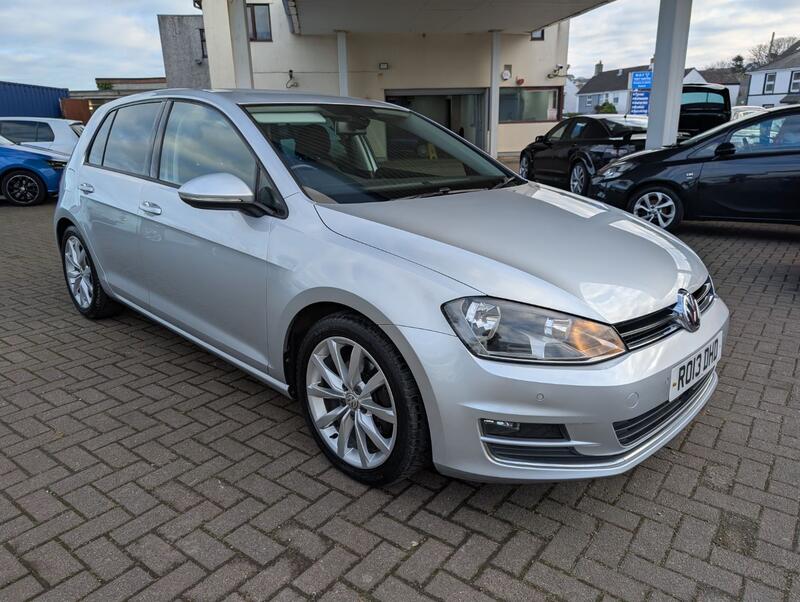 View VOLKSWAGEN GOLF 2.0 TDI BlueMotion Tech GT