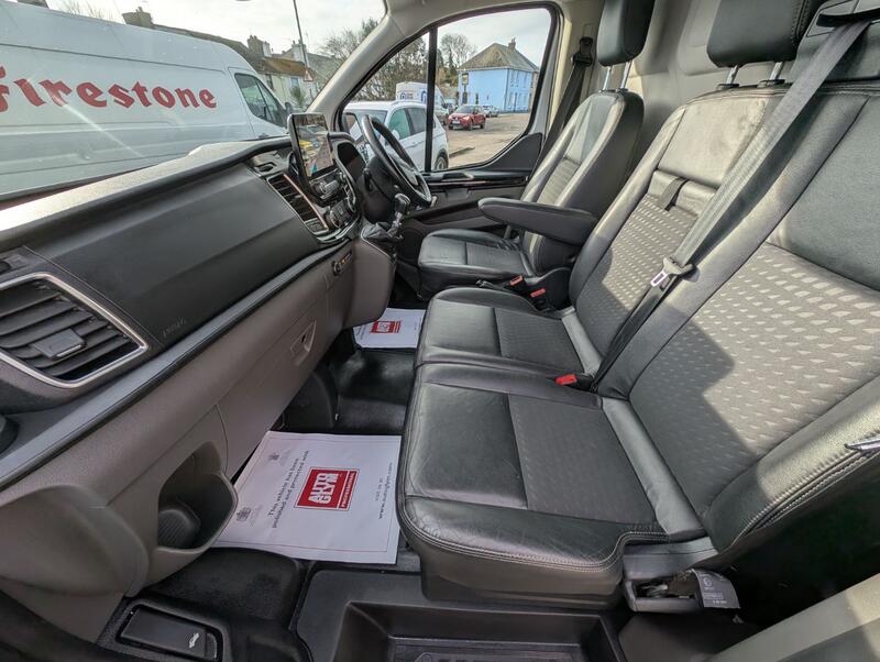 FORD TRANSIT CUSTOM