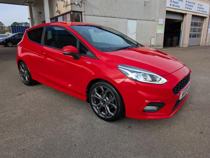 View FORD FIESTA 1.0 T EcoBoost ST-Line LOW MILES!