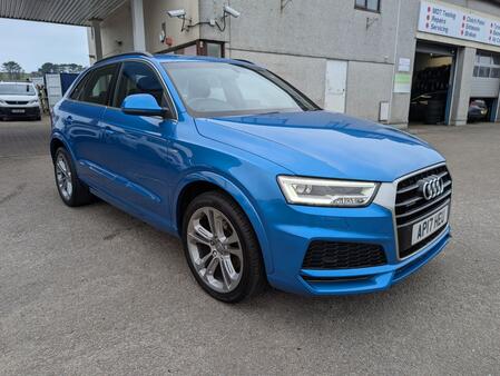 AUDI Q3 2.0 TDI S line Edition **Quattro**