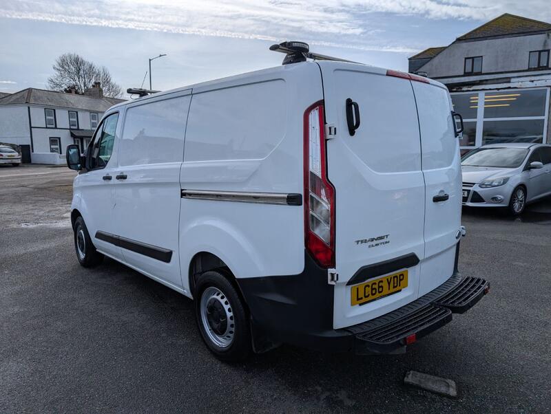 FORD TRANSIT CUSTOM