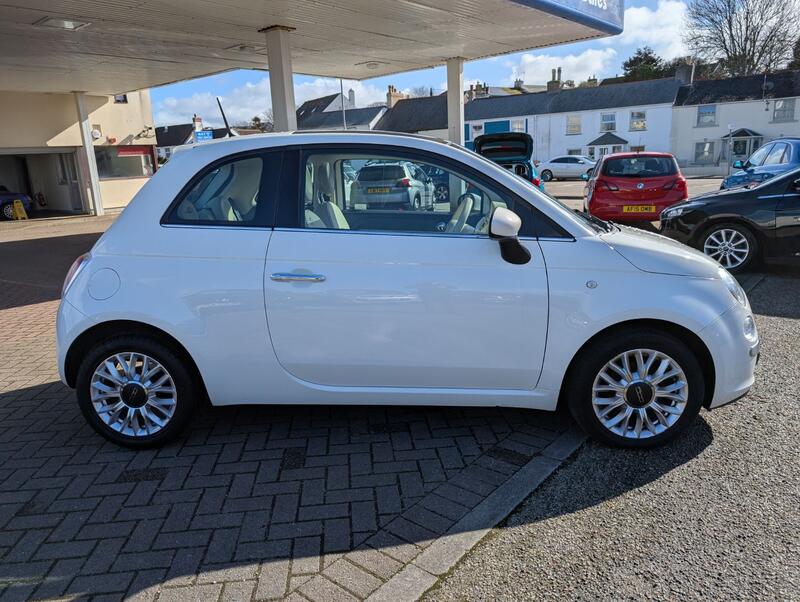 View FIAT 500 1.2 Lounge LOW MILES!