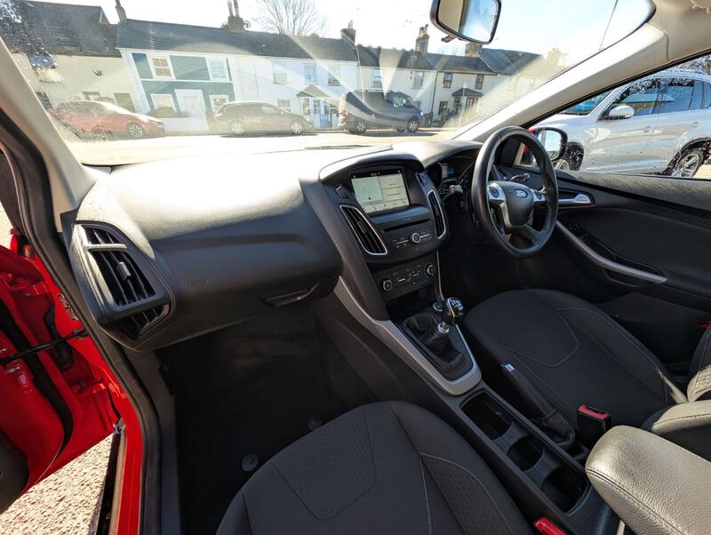 FORD FOCUS