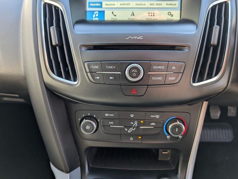 FORD FOCUS