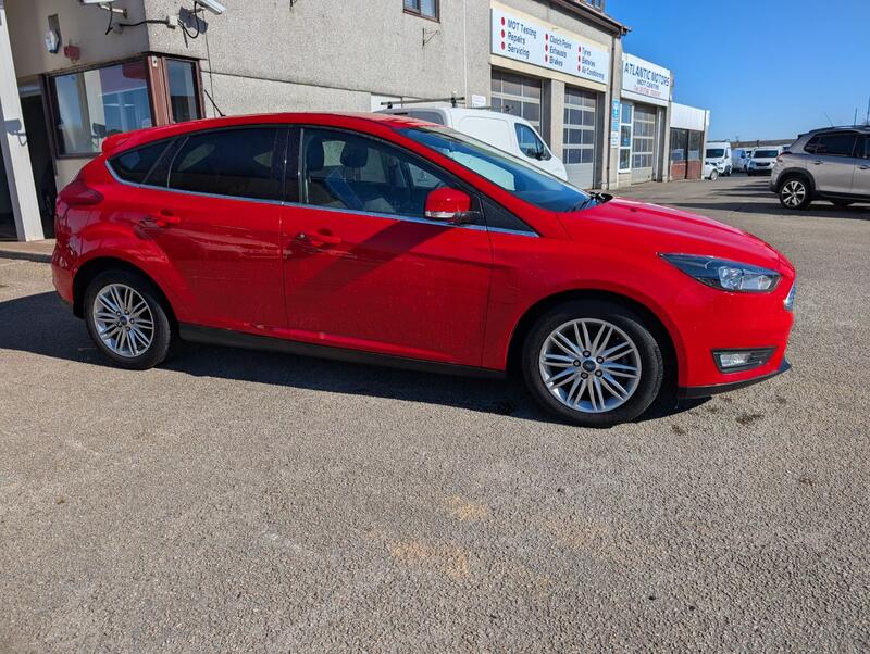 View FORD FOCUS 1.0 T EcoBoost Zetec Edition