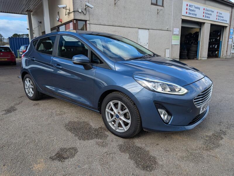 View FORD FIESTA 1.0 T EcoBoost Zetec