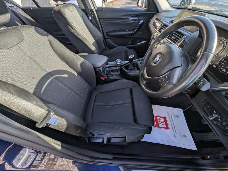 BMW 1 SERIES