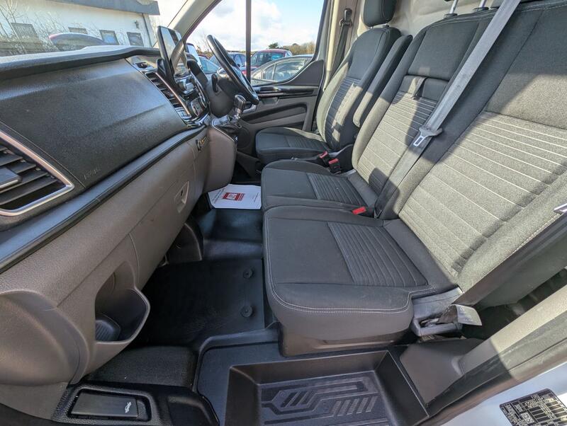 FORD TRANSIT CUSTOM