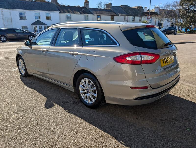 FORD MONDEO