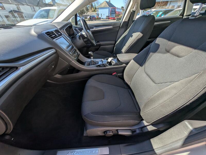 FORD MONDEO