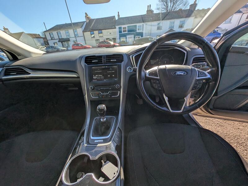 FORD MONDEO