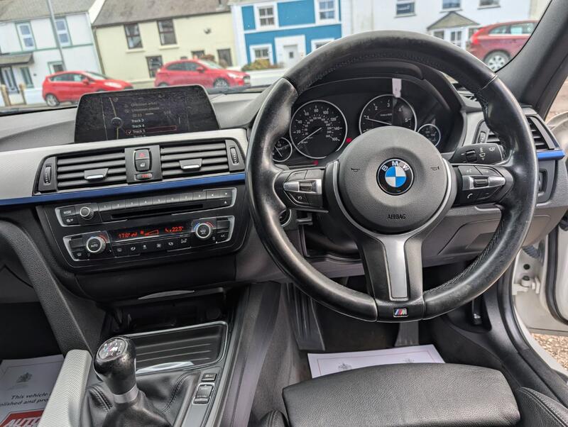 BMW 3 SERIES