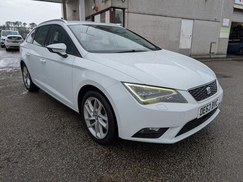 SEAT LEON