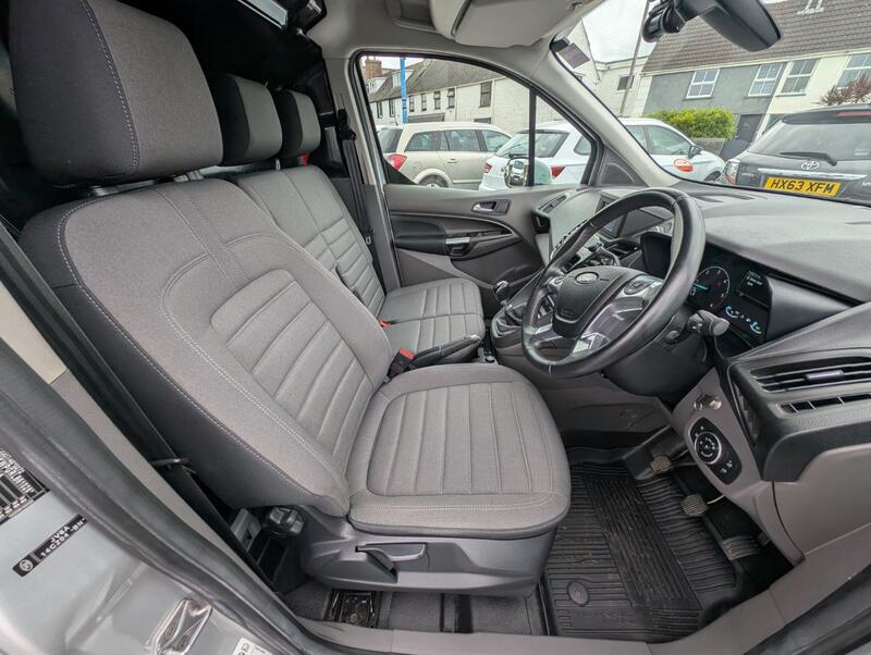 FORD TRANSIT CONNECT