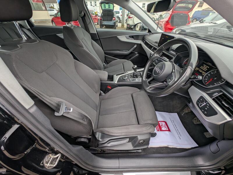 AUDI A4 AVANT