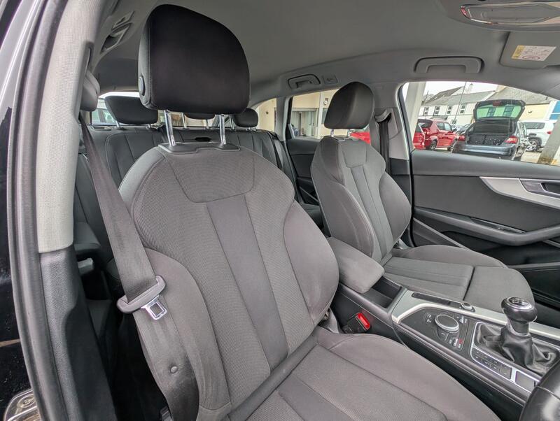 AUDI A4 AVANT