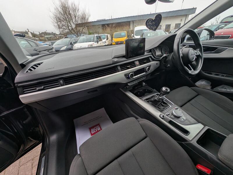 AUDI A4 AVANT