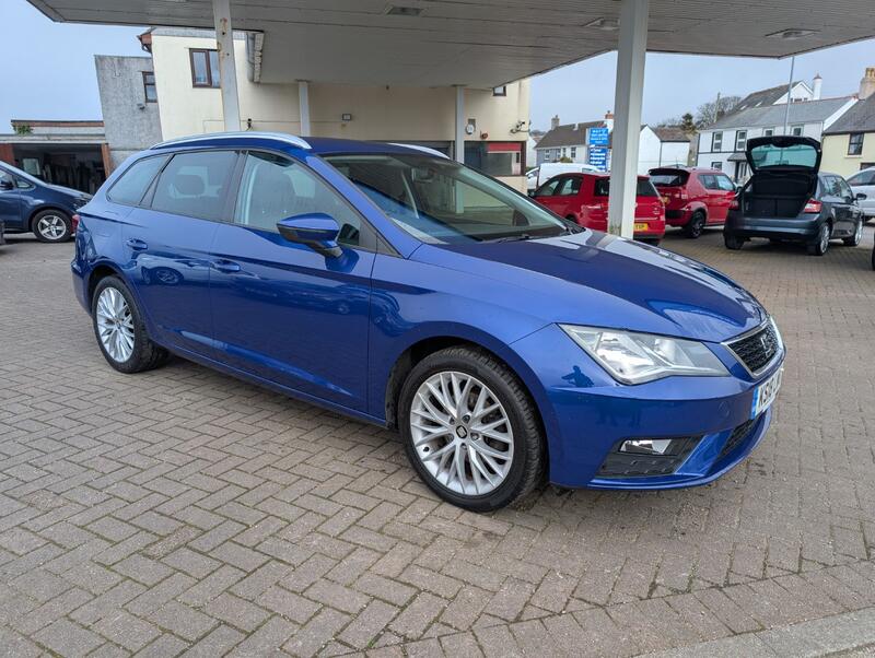 View SEAT LEON 1.6 TDI SE Dynamic Technology