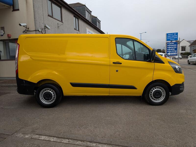 View FORD TRANSIT CUSTOM 2.0 340 EcoBlue