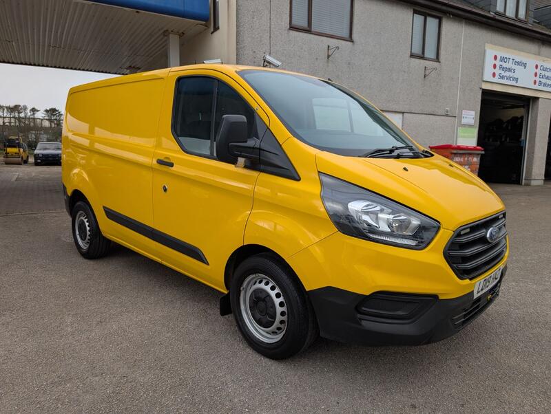 View FORD TRANSIT CUSTOM 2.0 340 EcoBlue