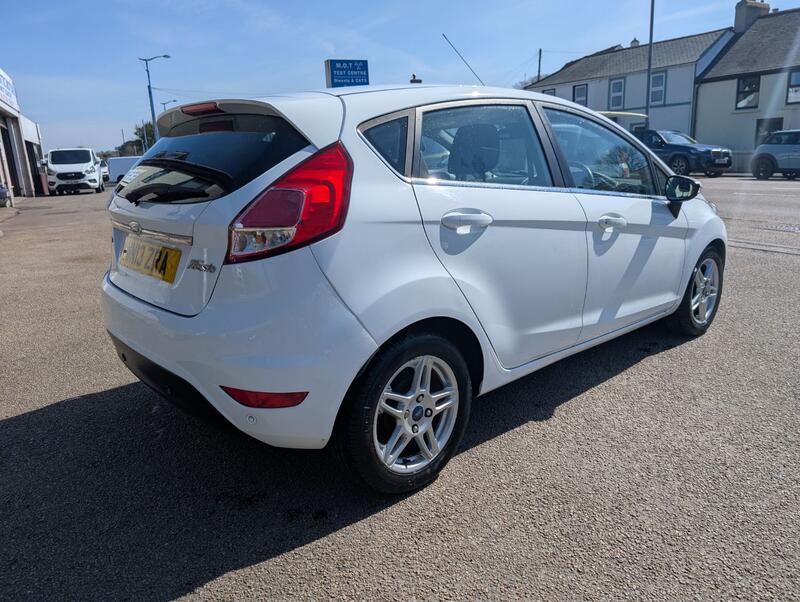 FORD FIESTA
