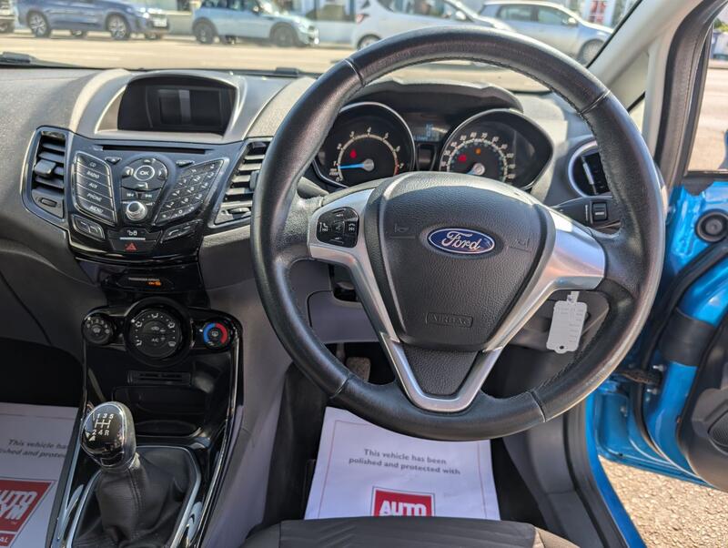 FORD FIESTA
