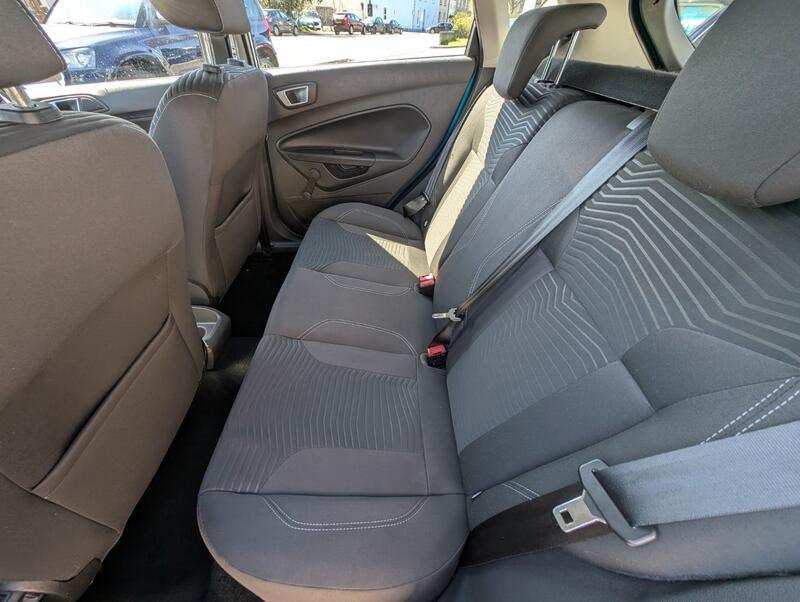 FORD FIESTA