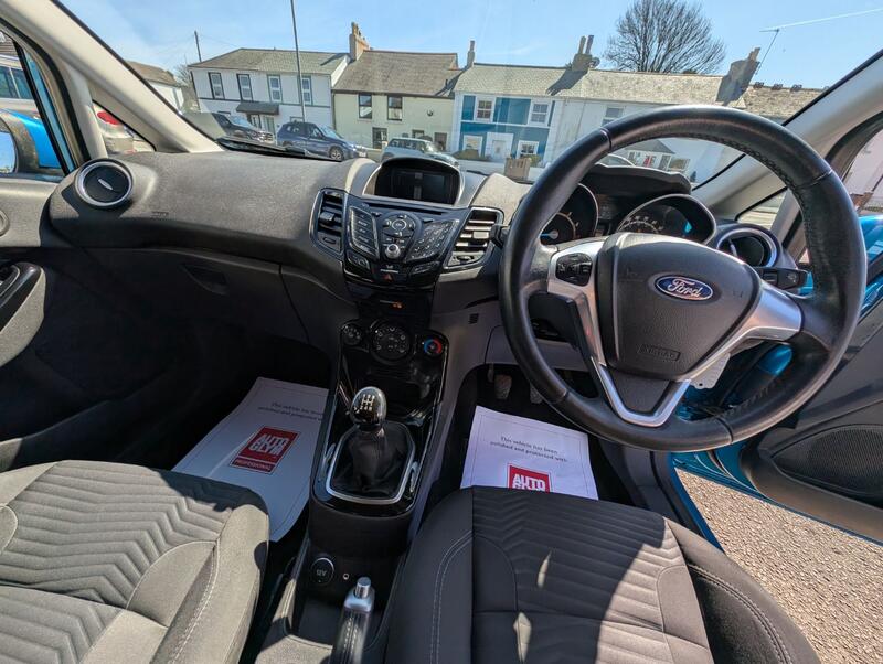 FORD FIESTA