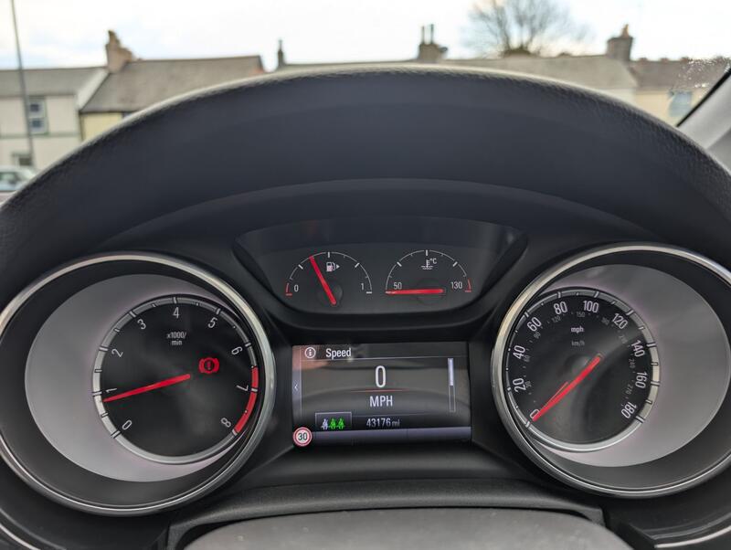VAUXHALL ASTRA