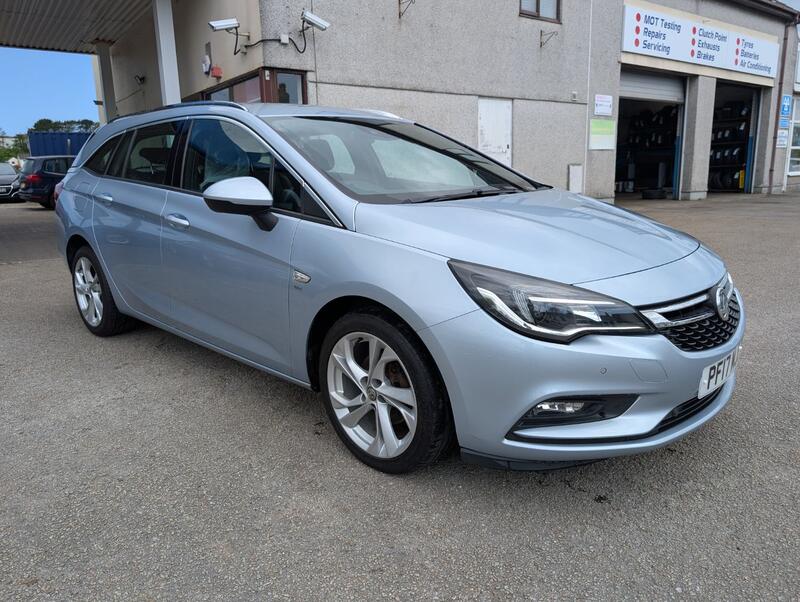 View VAUXHALL ASTRA 1.4 i Turbo SRi Nav