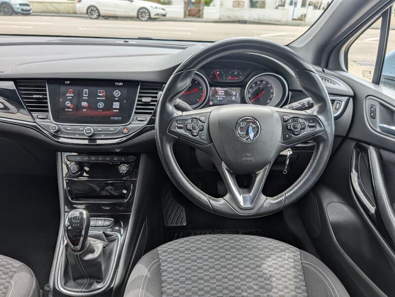 VAUXHALL ASTRA