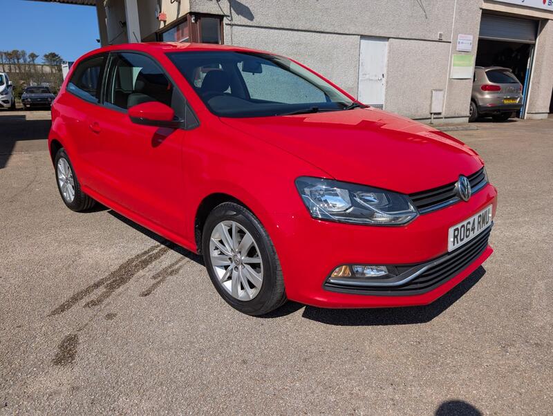 View VOLKSWAGEN POLO 1.4 TDI BlueMotion Tech SE