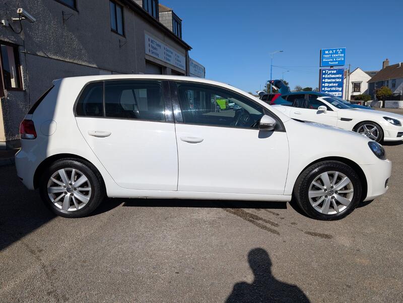 View VOLKSWAGEN GOLF 1.4 TSI Match