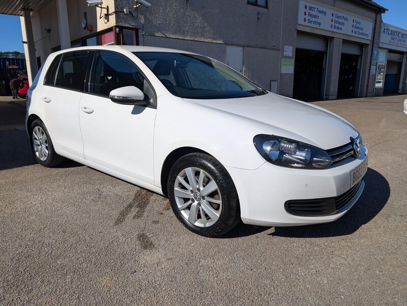 View VOLKSWAGEN GOLF 1.4 TSI Match