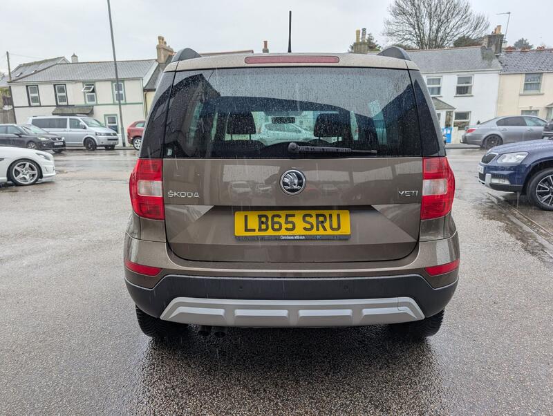 SKODA YETI