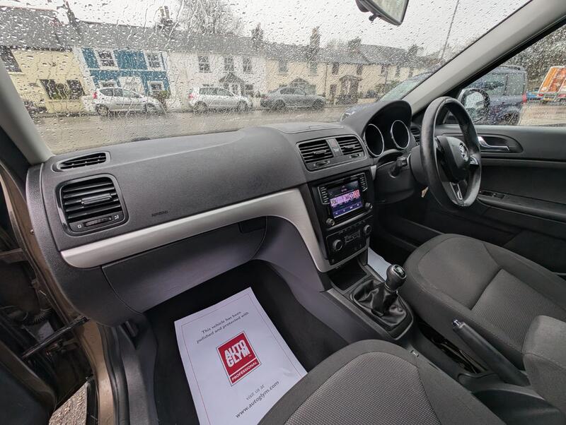 SKODA YETI