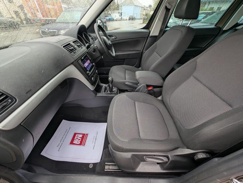 SKODA YETI