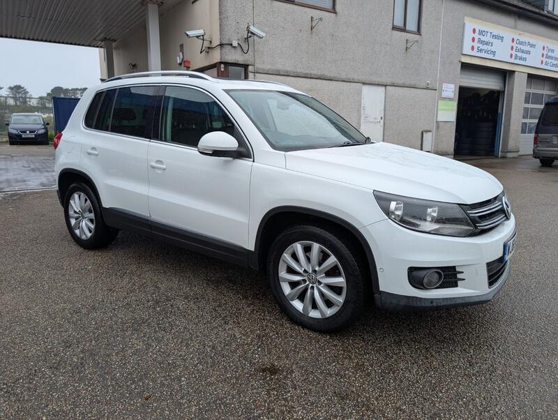 View VOLKSWAGEN TIGUAN 2.0 TDI BlueMotion Tech Match