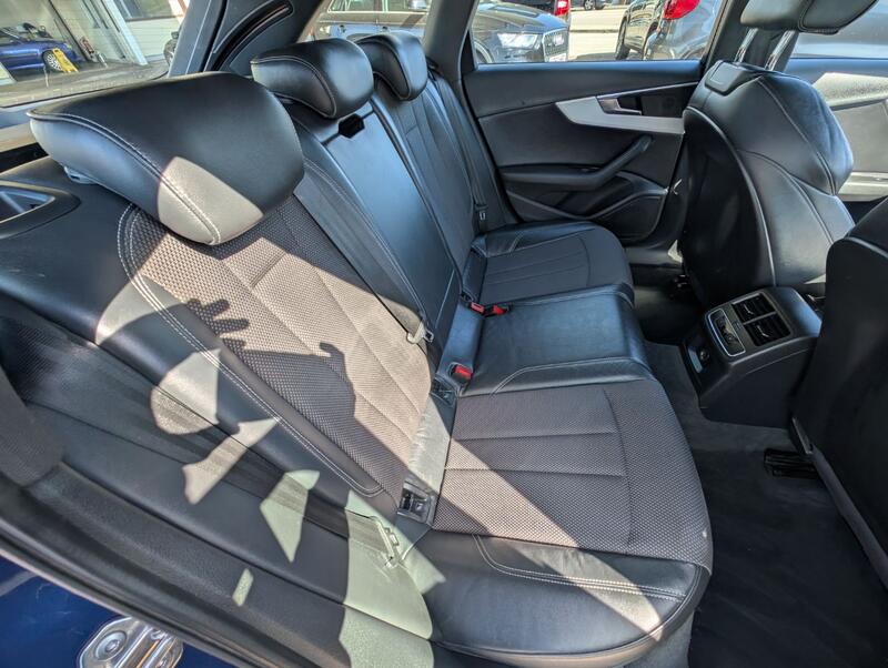 AUDI A4 AVANT