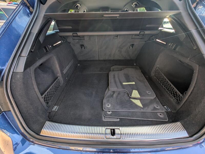 AUDI A4 AVANT